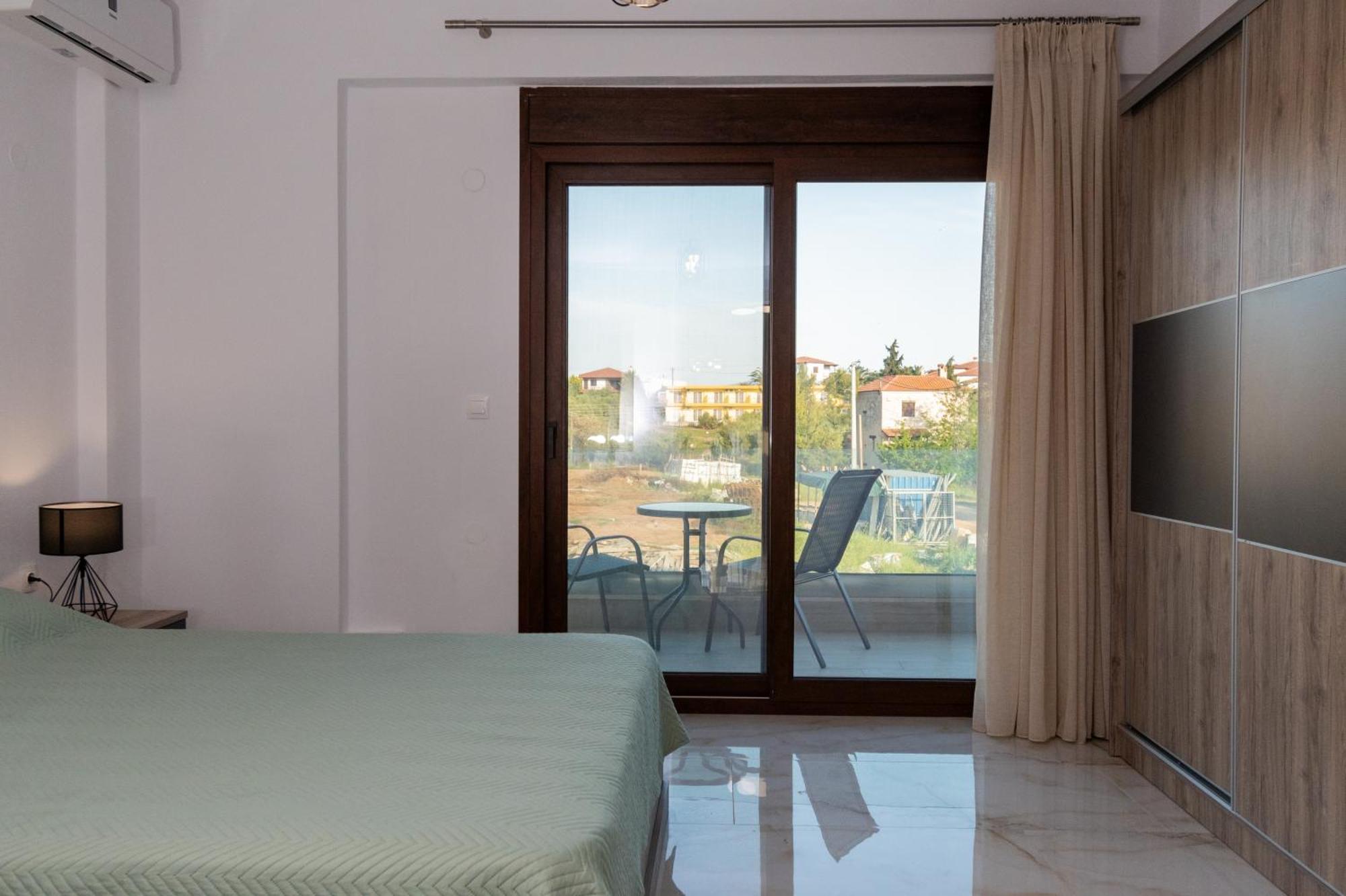 Sithonia Rs Olive Luxury Maisonette Nikiti  Bagian luar foto